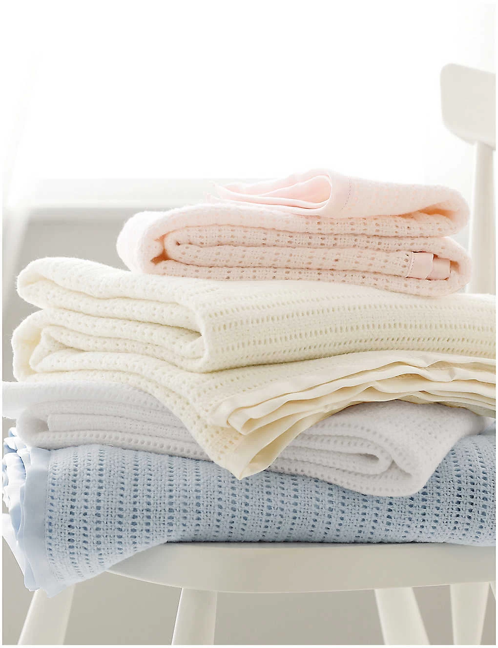 Satin-edged Cellular Cotton Baby Blanket 3 Satin-edged Cellular Cotton Baby Blanket - Image 3