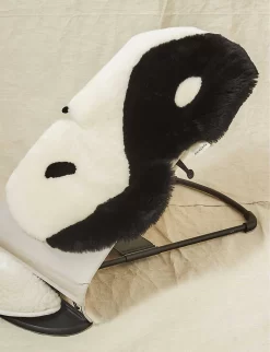 Yinyang Snuggler Sheepskin Pram Liner -Boutique Fashionable Childrens Clothing Store R04006936 MILKNOIR ALT03