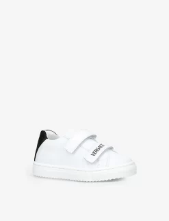 Versace Logo-print Leather Low-top Trainers 2-5 Years -Boutique Fashionable Childrens Clothing Store R04183618 WHITEBLK ALT02